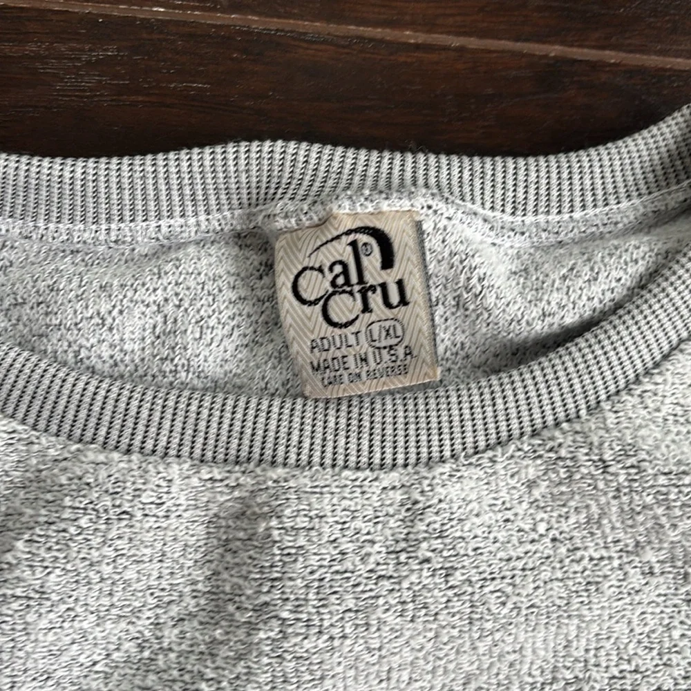 Cal Cru | Vintage Grey and White Crew Neck Sweater with Pumpkin Design Size L/XL - Picture 5 of 10